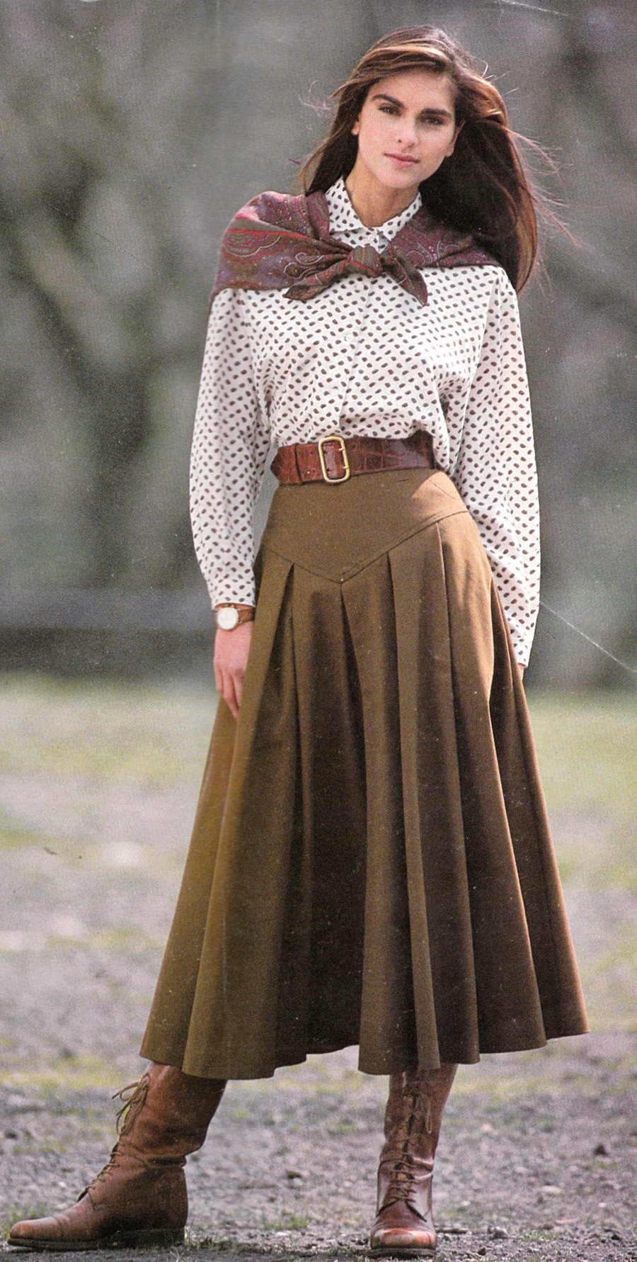 Undying Interest for Vintage Clothing – Elizabeth's Custom Skirts