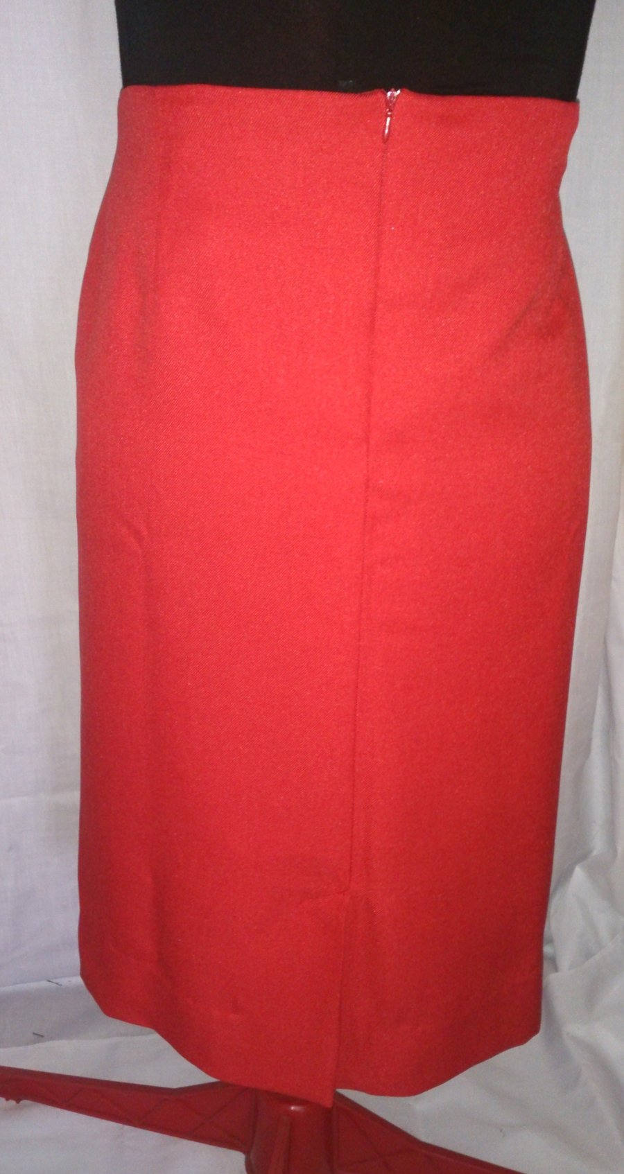 Tailored Linen Blend Pencil Skirt With Front Piping – Elizabeth's ...